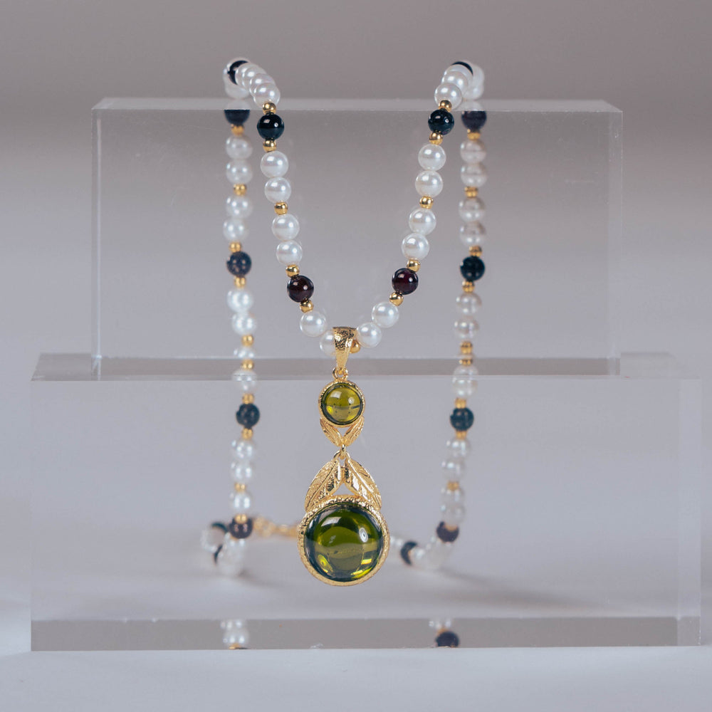 Collana Mina